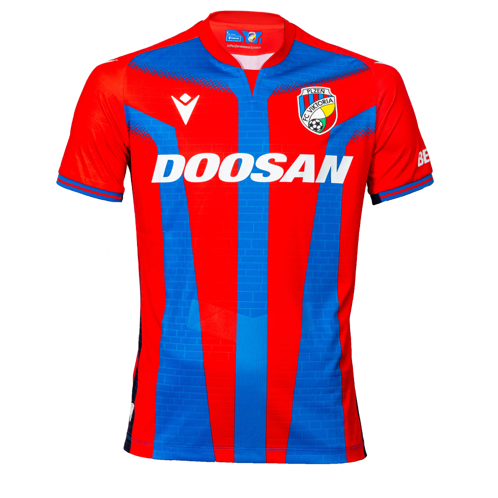 FC Viktoria Plzeň football shirt – red and blue